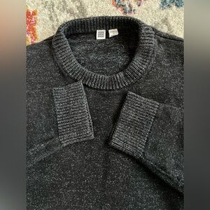 2 for $20 Uniqlo Charcoal Cotton Black Gray Crew Neck Sweater Minimalist M